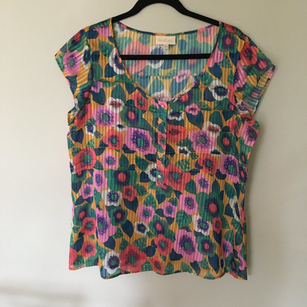 Brimming with Brio floral blouse - Size XL